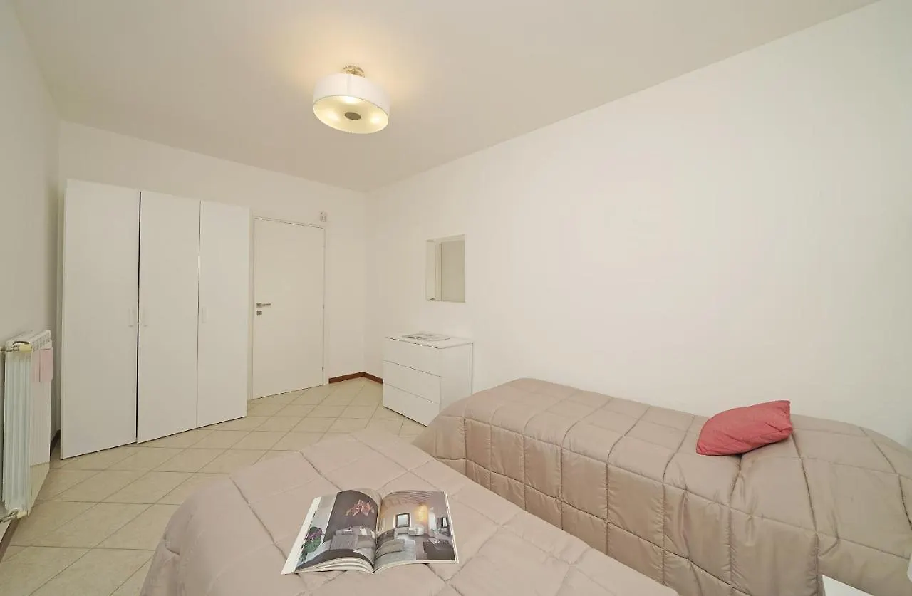 Appartamento Chiaretto - Gardagate Moniga del Garda Italy