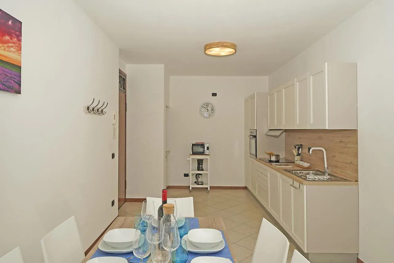 Appartamento Chiaretto - Gardagate Moniga del Garda Italy