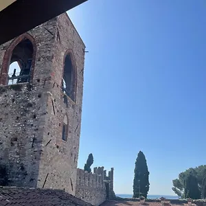 Incantevole Moniga del Garda